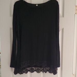 Chic Black Lace Hem Long Sleeve Top